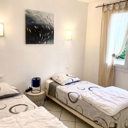Trèbes Villa 110M2, 7 Pers, Jacuzzi , 3 Chambres, Terrain Clos Et Arbore 2500M2 מראה חיצוני תמונה