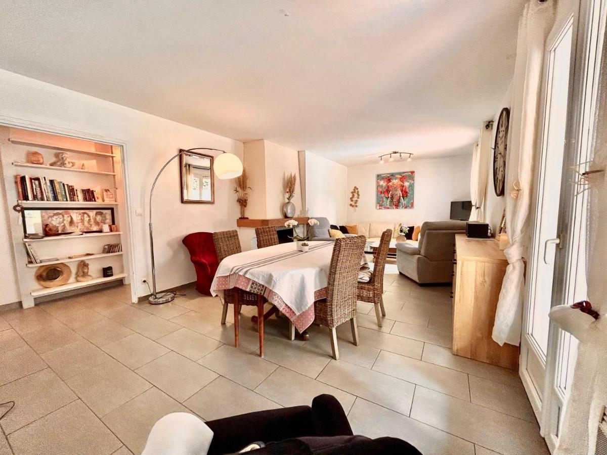 Trèbes Villa 110M2, 7 Pers, Jacuzzi , 3 Chambres, Terrain Clos Et Arbore 2500M2 מראה חיצוני תמונה